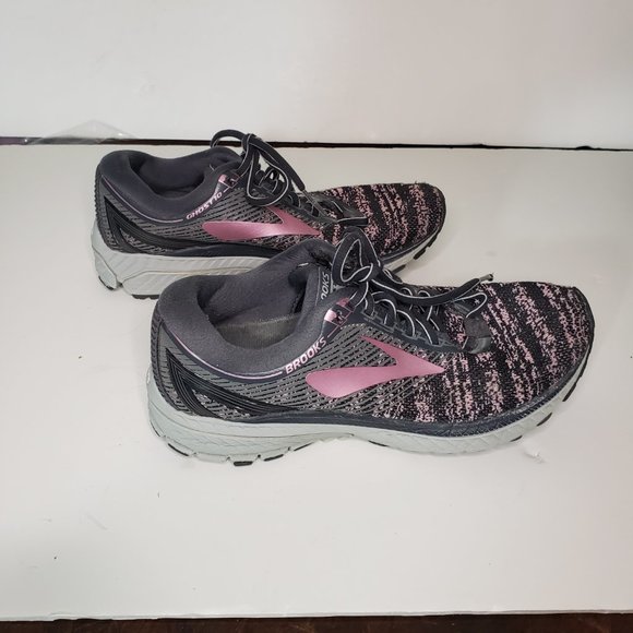 Brooks Shoes Womens Brooks Ghost Size 8 Pinkgray Poshmark